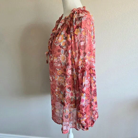 NEW Women Plus 2X Chiffon Pink Floral Relax Fit Blouse Gold Sparkle A Love Story - Picture 4 of 11